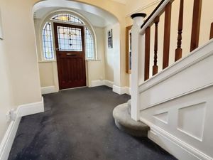 Photo 17- click for photo gallery